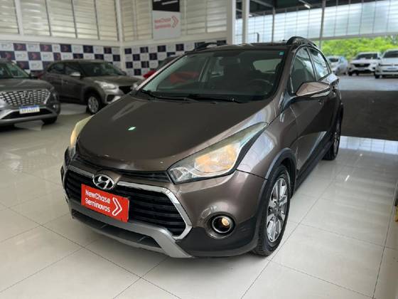 HYUNDAI HB20X 1.6 16V STYLE FLEX 4P AUTOMÁTICO